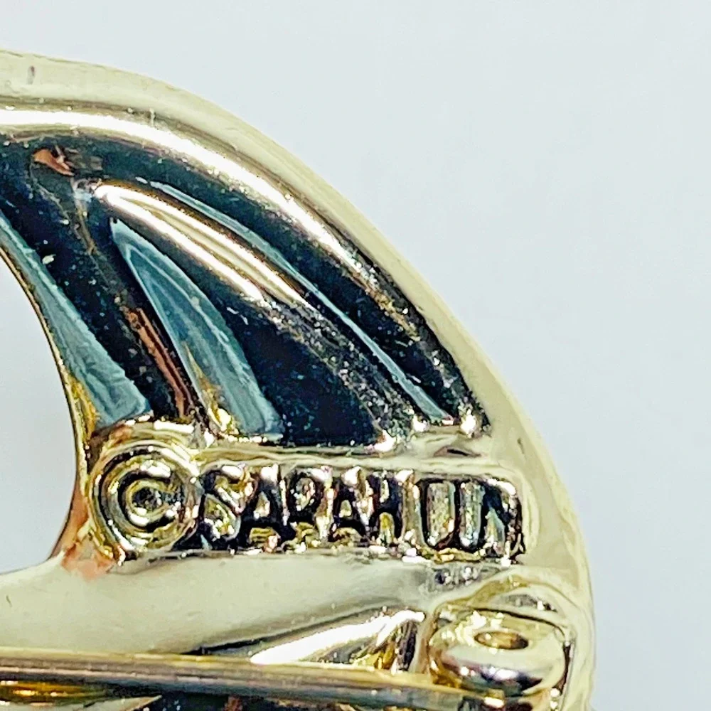 Vintage Sarah Coventry Tropical Angel Fish‎ Heliotrope Crystal Gold Tone Brooch